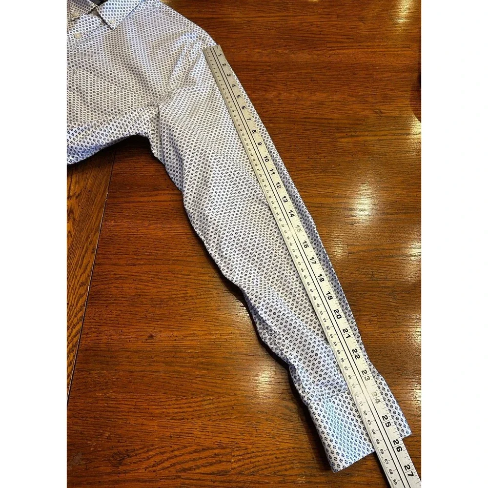 Banana Republic Men’s Large Button Down Shirt Slim Fit Office Work Crisp Blue